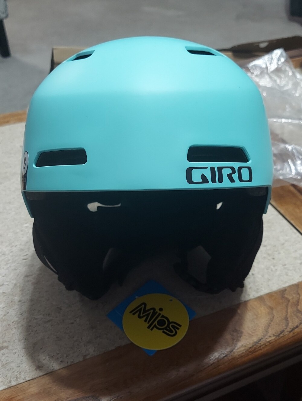 NWT Giro Crue Mips Youth Small Snow Sports Helmet